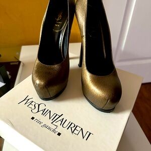 Yves Saint Laurent Gold Print Tribute Tribtoo 105 Heels